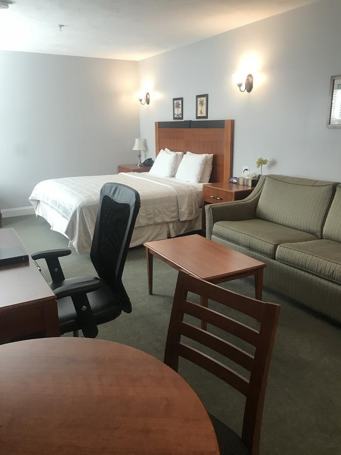 Crescent Suites Hotel Waltham Exteriör bild